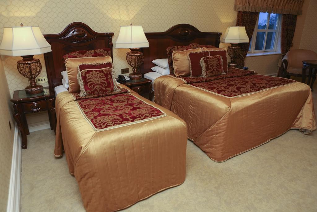 Kilronan Castle Hotel & Spa Ballyfarnon Værelse billede