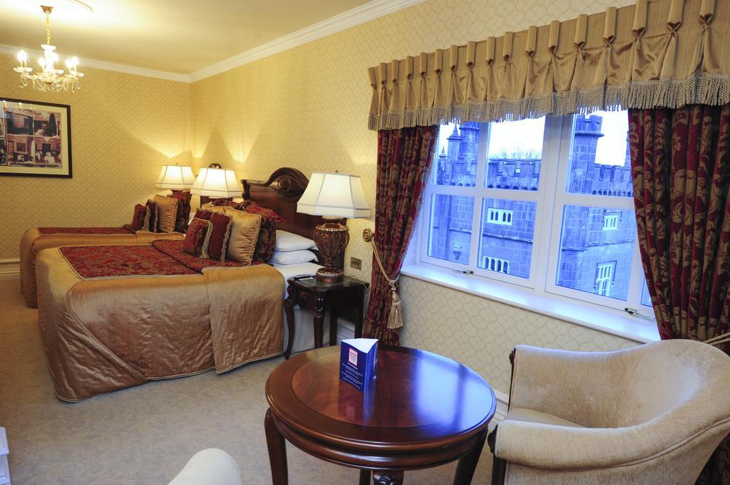Kilronan Castle Hotel & Spa Ballyfarnon Værelse billede