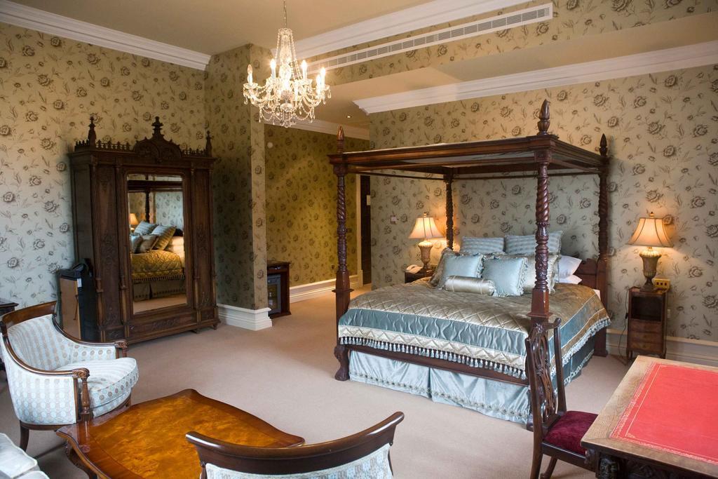 Kilronan Castle Hotel & Spa Ballyfarnon Værelse billede